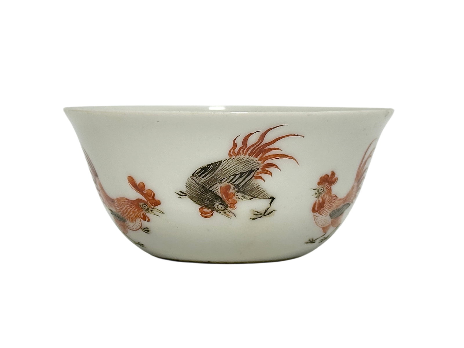 A Chinese Famille Rose cup with chicken painting, YongZheng Pr.: Size:(Height3.7cm, Mouth Diameter8.2cm) Shipping:EU\HK\USA Ondoor shipping estimation:75EUR Condition:(Good Condition, No Hairlines, No Cracks, No Repairment Checked by UV&Strong Light, Age Traces) Te