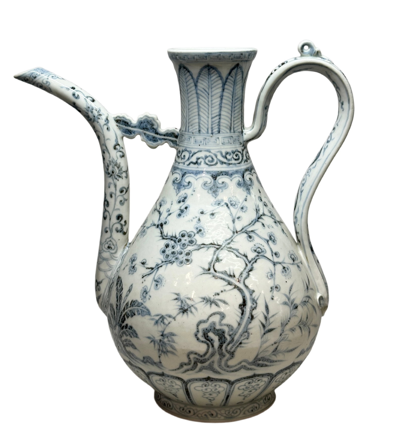 A Chinese Blue and white teapot decorated with pine, bamboo, and plum patterns, Ming Dynasty Pr.: Size:(Height32cm, Mouth Diameter7.6cm) Shipping:EU\HK\USA Ondoor shipping estimation:115EUR Condition:(Good Condition, No Hairlines, No Cracks, No Repairment Checked by UV&Strong Light, Age Traces) Te