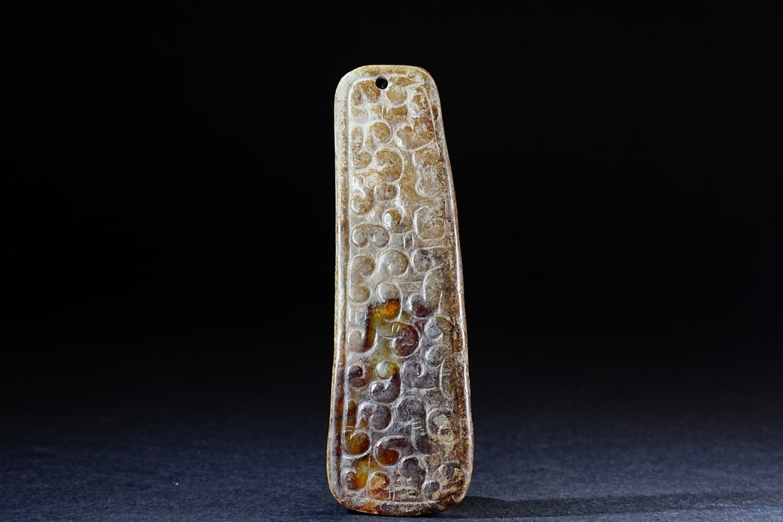 A Chinese jade ornament, 12th Pr. (1 of 6)