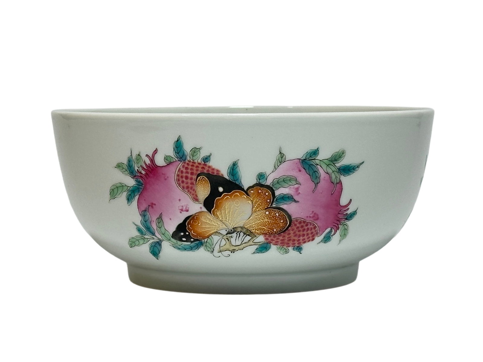 A Chinese Famille rose bowl with flower, YongZheng Pr. (1 of 7)