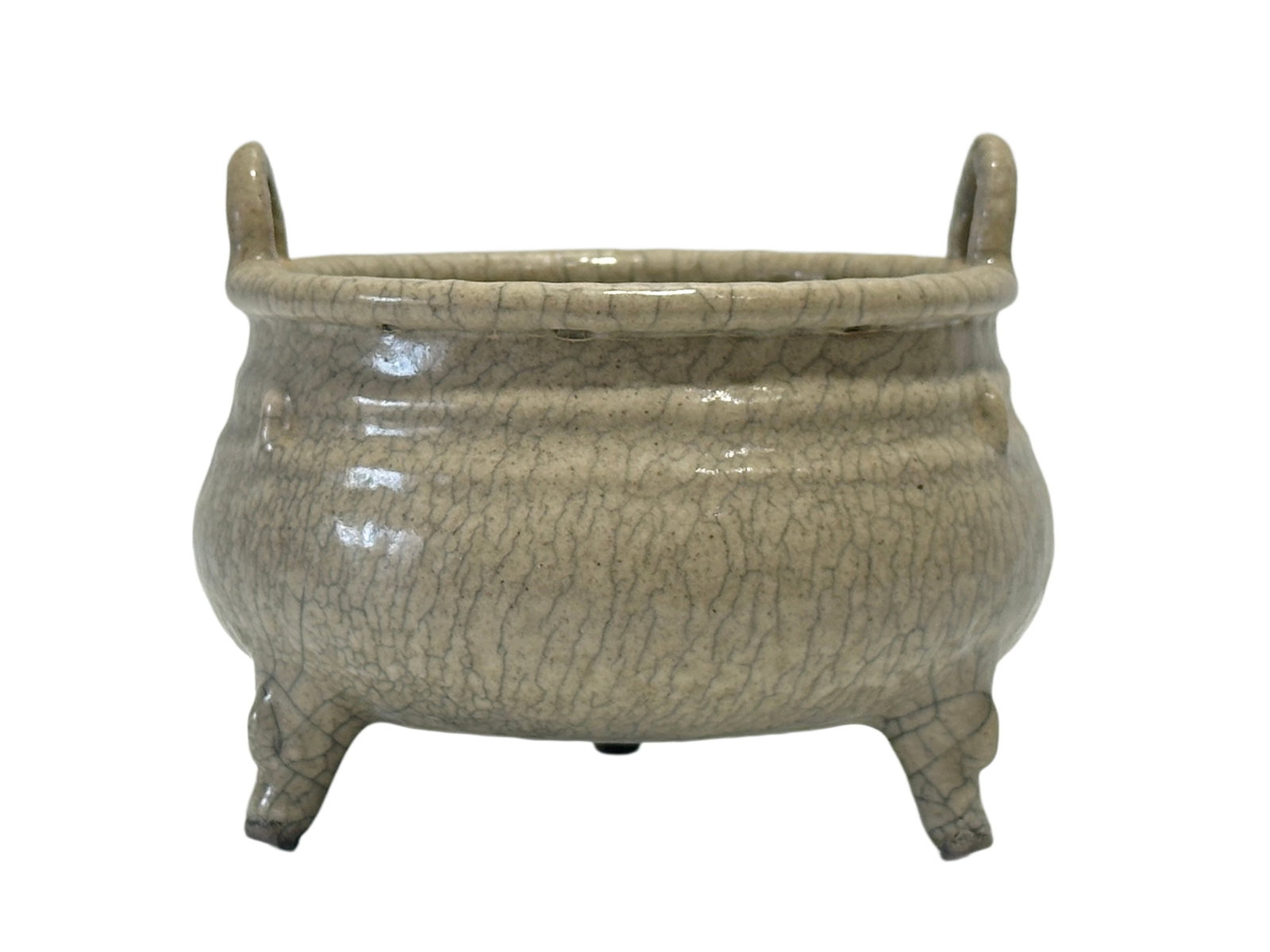 A Chinese yellow glaze geware censor, Ming Dynasty Pr.: Size:(Height12.5cm, Mouth Diameter13.5cm) Shipping:EU\HK\USA Ondoor shipping estimation:115EUR Condition:(Good Condition, No Hairlines, No Cracks, No Repairment Checked by UV&Strong Light, Age Traces)
