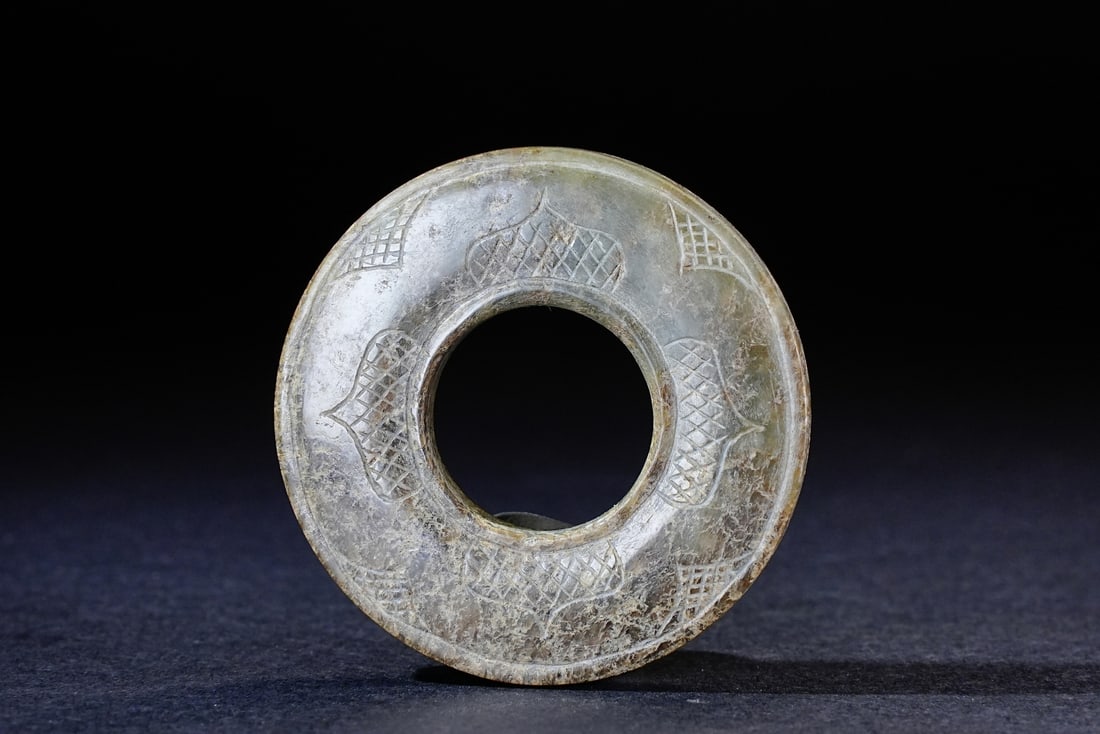 A Chinese jade ornament, 12th Pr. (1 of 6)