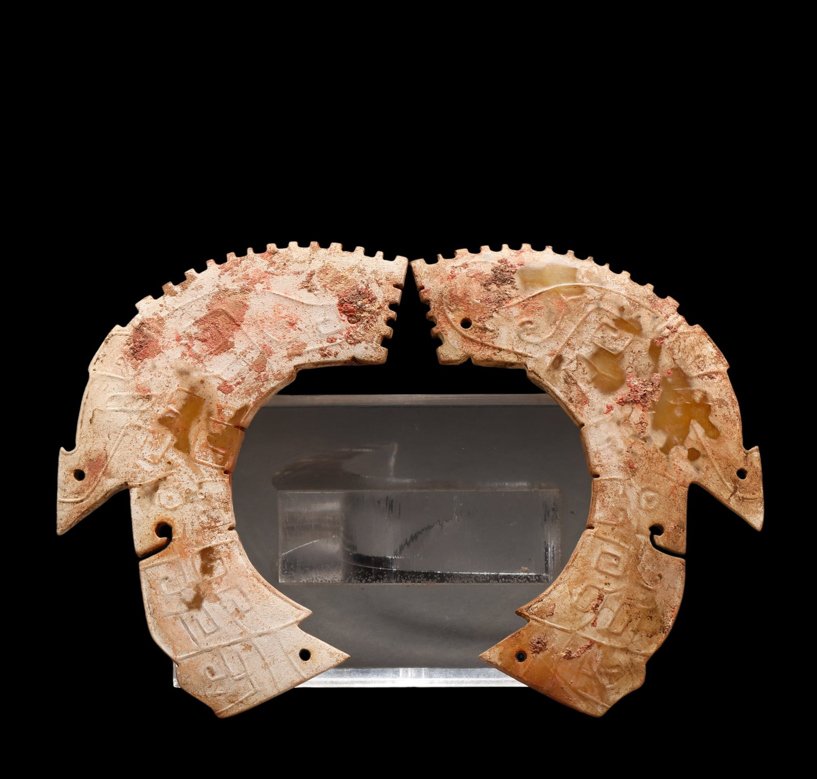 A Pair of Chinese Ancient Arched Jade Huang Ornaments, 17th?Century?BCE?11th?Century?BCE Pr.: Size:(Height9cm Width7cm) Shipping:EU\HK\USA Ondoor shipping estimation:70EUR Condition:(Good Condition, No Repairment Checked by UV&Strong Light, Age Traces) Terms:(It is the Buyer's responsibility t