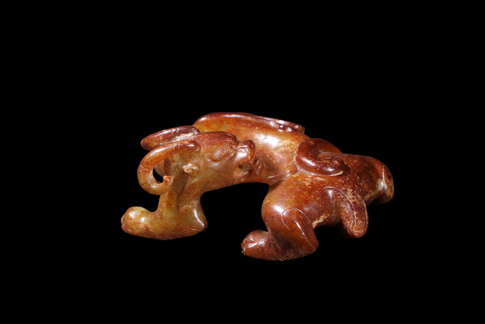 A Chinese Ancient Intertwined Jade Dragon Carving, 2nd?Century?BCE?2nd?Century?CE Pr.: Size:(Length11cm) Shipping:EU\HK\USA Ondoor shipping estimation:70EUR Condition:(Good Condition, No Repairment Checked by UV&Strong Light, Age Traces) Terms:(It is the Buyer's responsibility to inspec