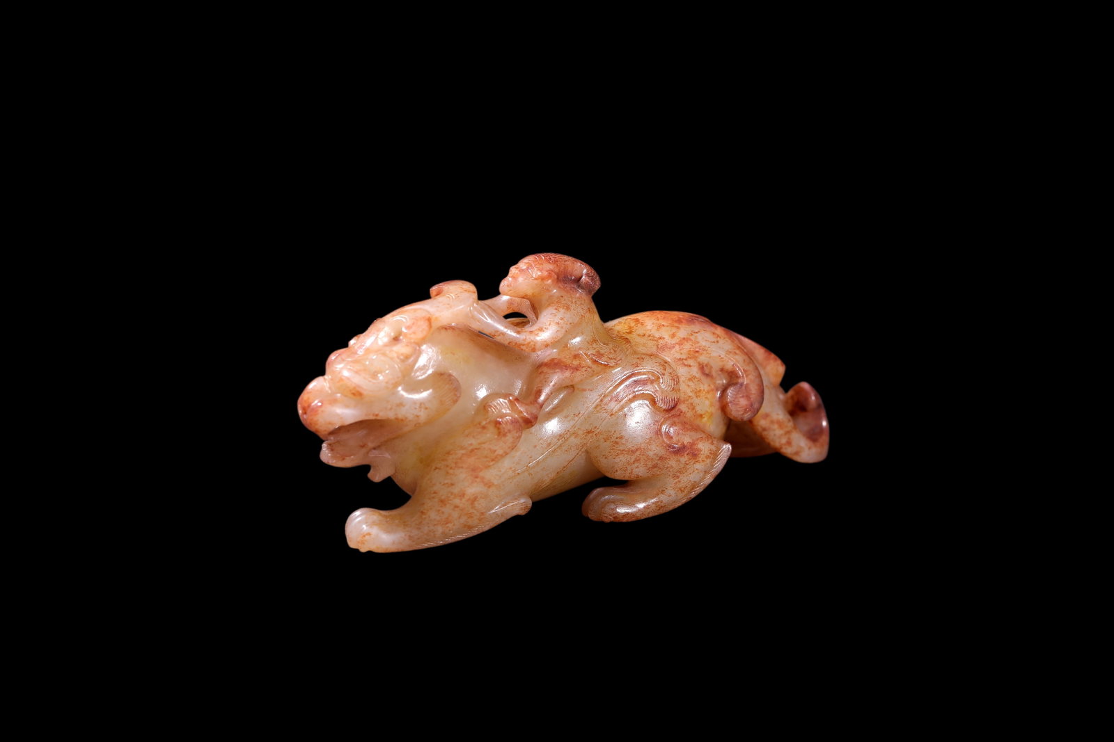 A Chinese Ancient Jade Bixie with Rider Figure, 2nd?Century?BCE?2nd?Century?CE Pr.: Size:(Length10cm) Shipping:EU\HK\USA Ondoor shipping estimation:70EUR Condition:(Good Condition, No Repairment Checked by UV&Strong Light, Age Traces) Terms:(It is the Buyer's responsibility to inspec