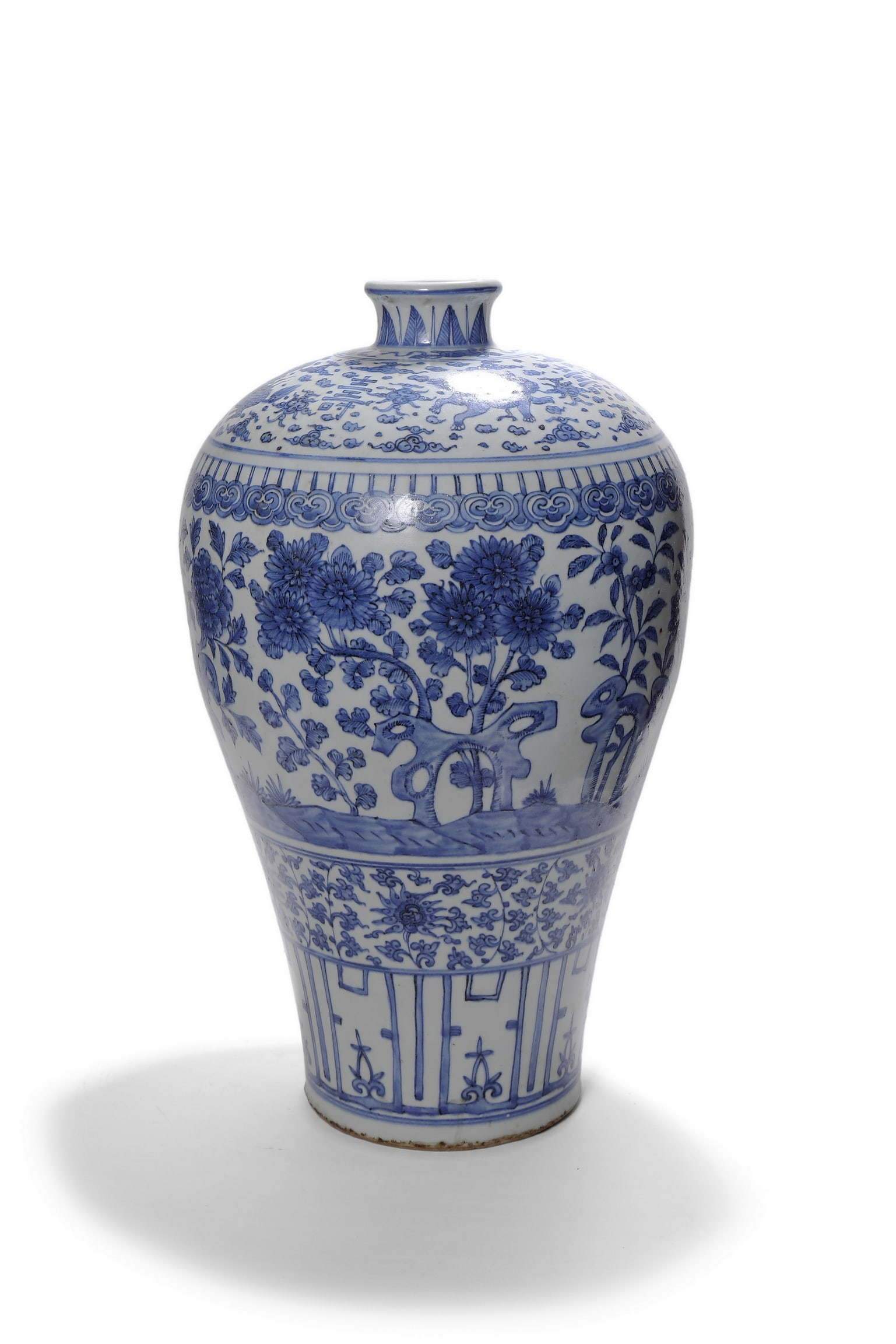 A Chinese Ancient Blue and White Meiping Vase, 15th?16th century Pr. (1 of 6)