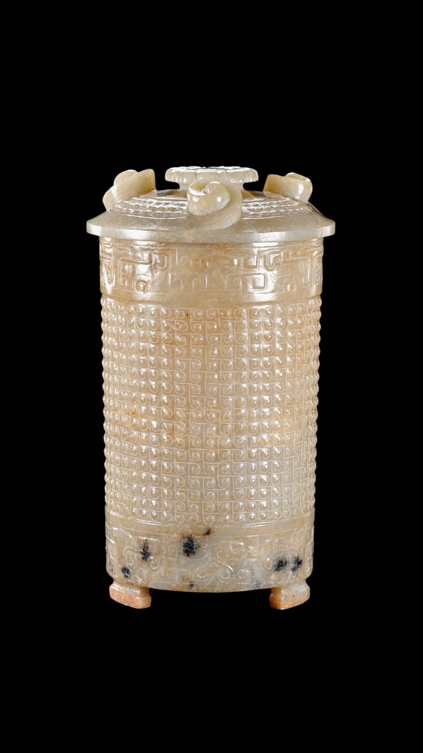 A Chinese Ancient Archaistic Jade Zhi Vessel with Cover, 2nd?Century?BCE?1st?Century?CE Pr.: Size:(Height14cm) Shipping:EU\HK\USA Ondoor shipping estimation:150EUR Condition:(Good Condition, No Repairment Checked by UV&Strong Light, Age Traces) Terms:(It is the Buyer's responsibility to inspe