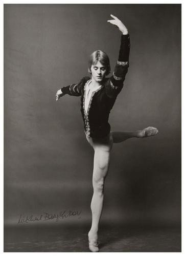 BARYSHNIKOV, Mikhail Photograph signed: BARYSHNIKOV, Mikhail Photograph signedA large signed dance portrait of Baryshnikov in "Giselle," by Kenn Duncan, NYC (1975), 11 x 14 inches, framed. With the original American Ballet Theatr