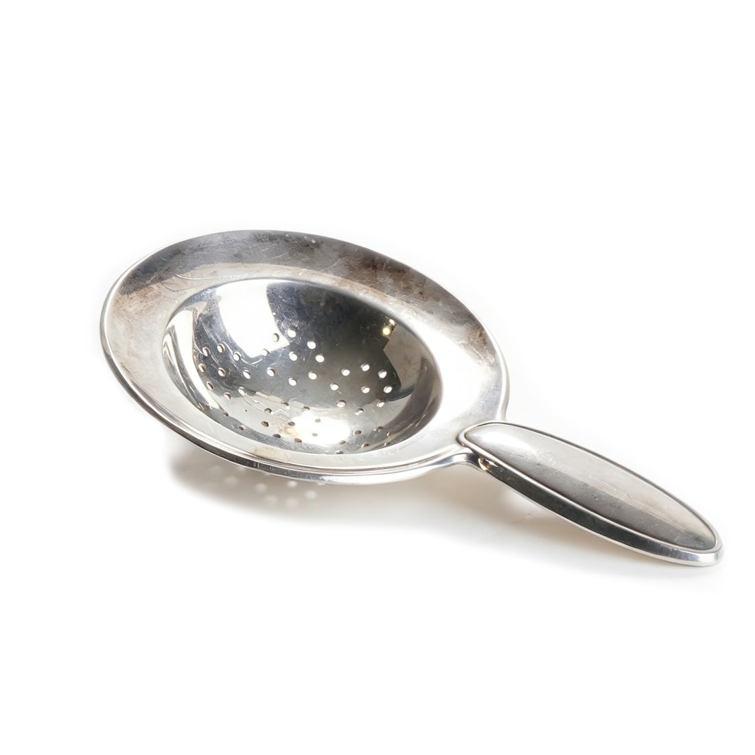 Silver Plain Perforated Tea Strainer (1 of 1)