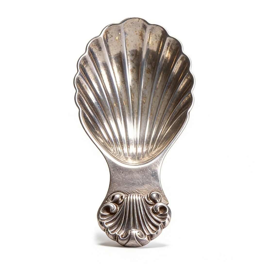 Silver Chiseled Shell-Patterned Teaspoon (1 of 1)