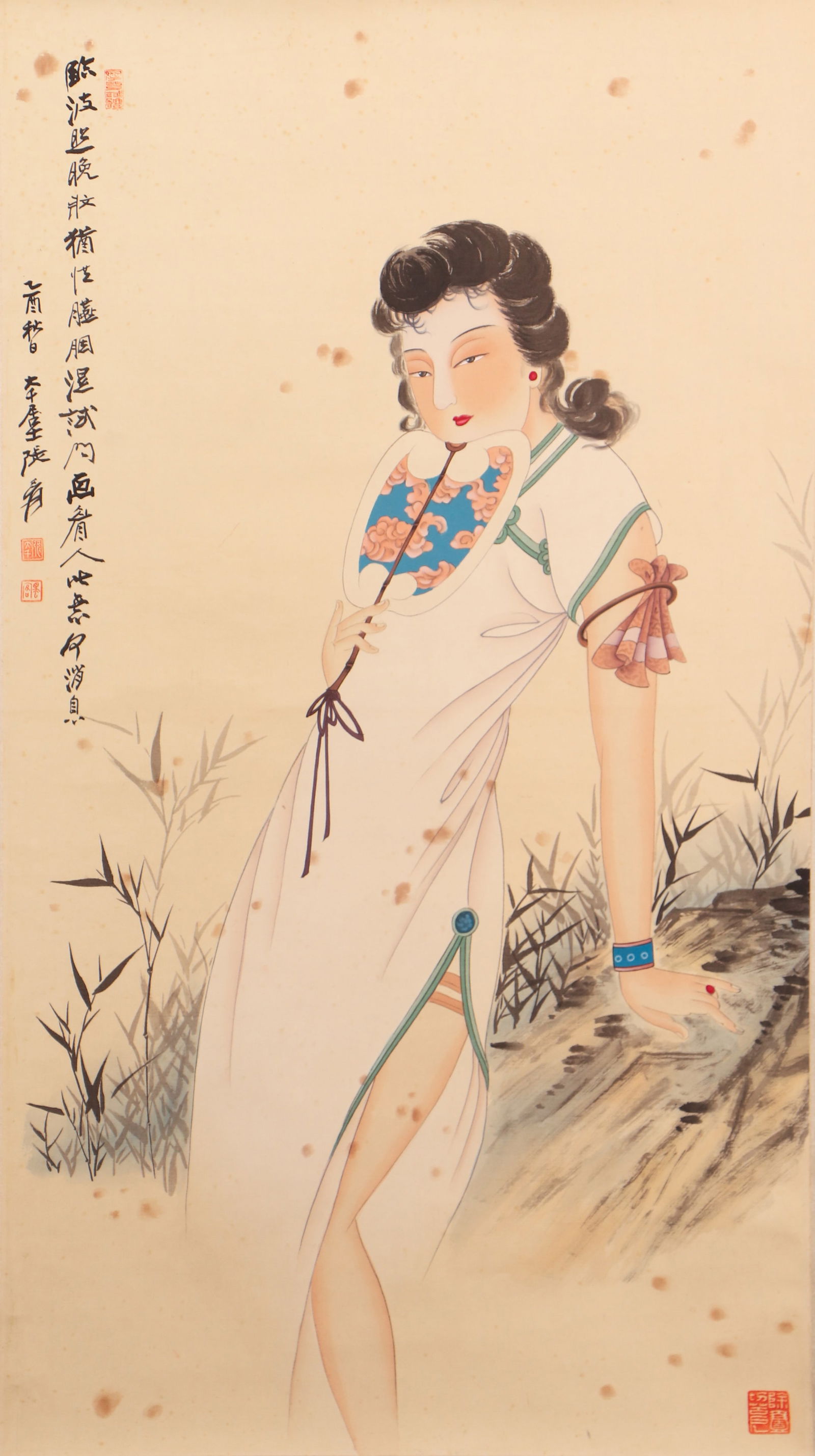 Zhang Daqian - Figure Painting, Scroll, Ink and Color on Silk: L :90cm W :50cm Classic figure painting with delicate brushwork, soft color application and implicit artistic conception