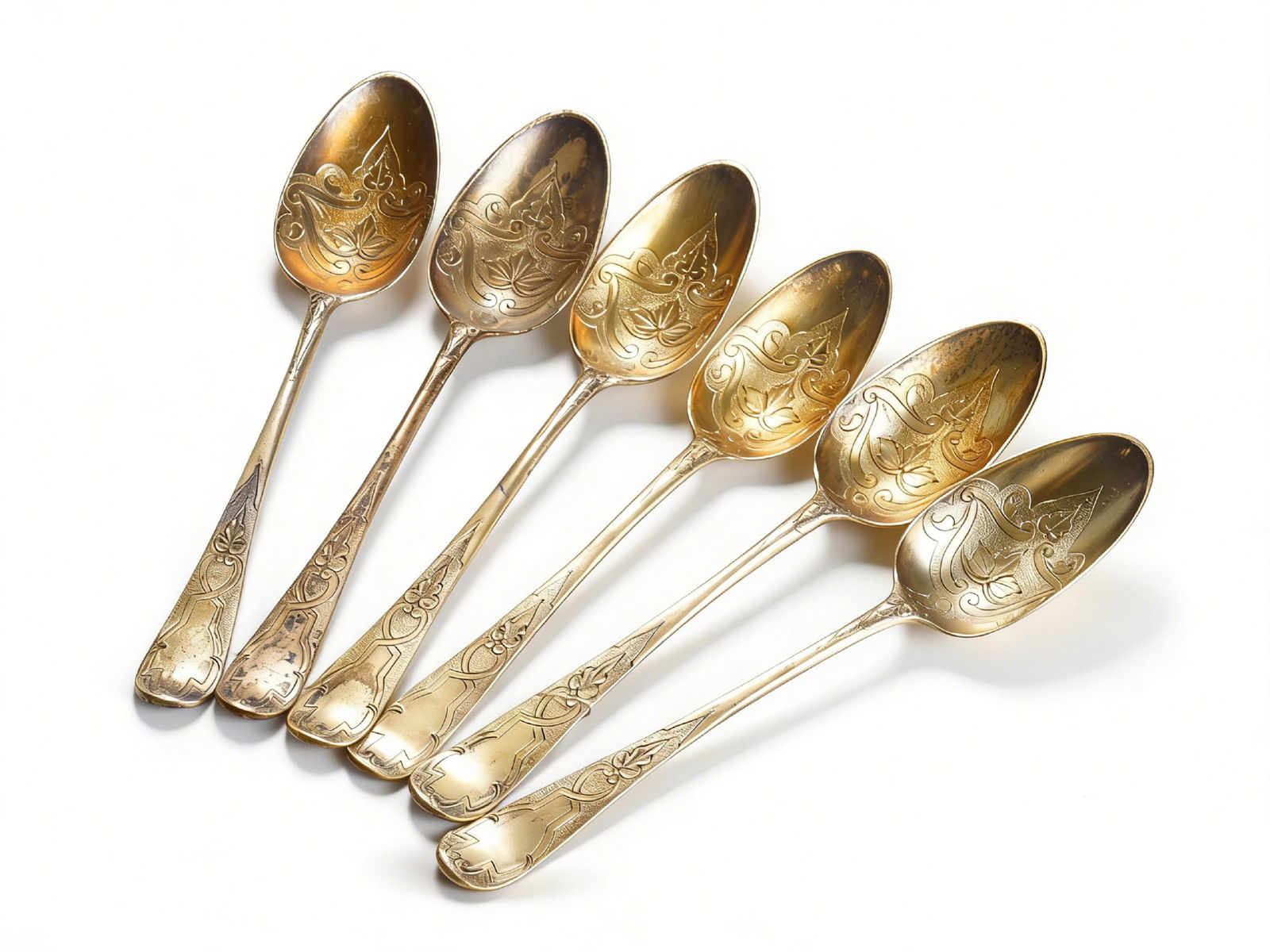 Silver Gilt Chased Teaspoons (A Set of Six, with Craft Details) (1 of 1)