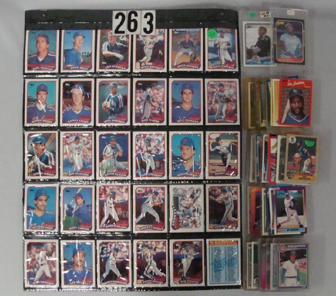 LOT OF (44) BO JACKSON CARDS: INCLDG. HIS BASEBALL & FOOTBALL ROOKIE CARDS, (7) ASSTD. BASEBALL STARS - MOST N.MT/MT.