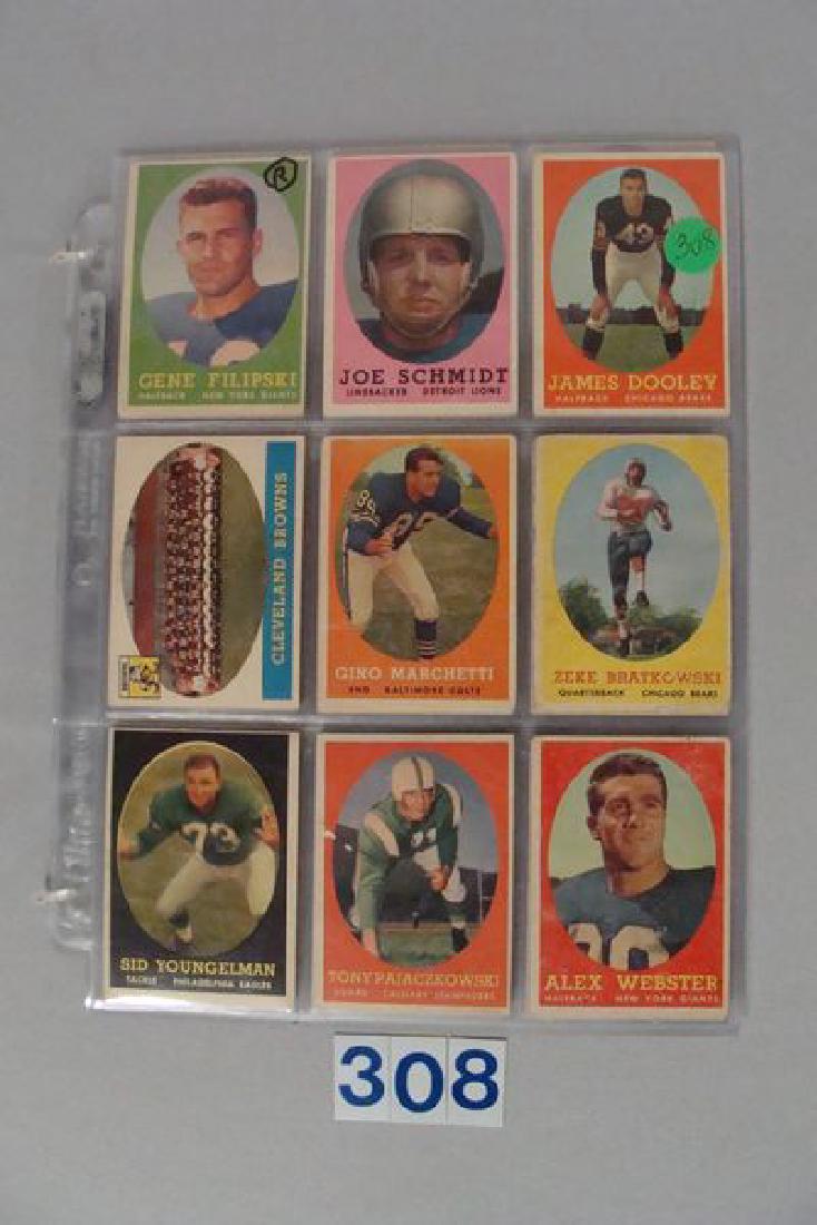 (53) 1958 TOPPS FOOTBALL CARDS (1 of 7)
