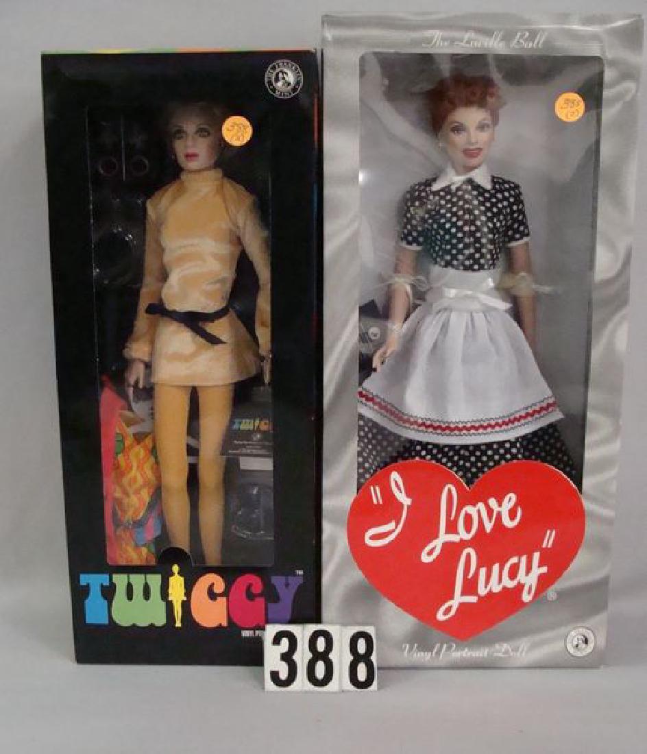 (2 PCS) FRANKLIN MINT DOLLS (1 of 3)