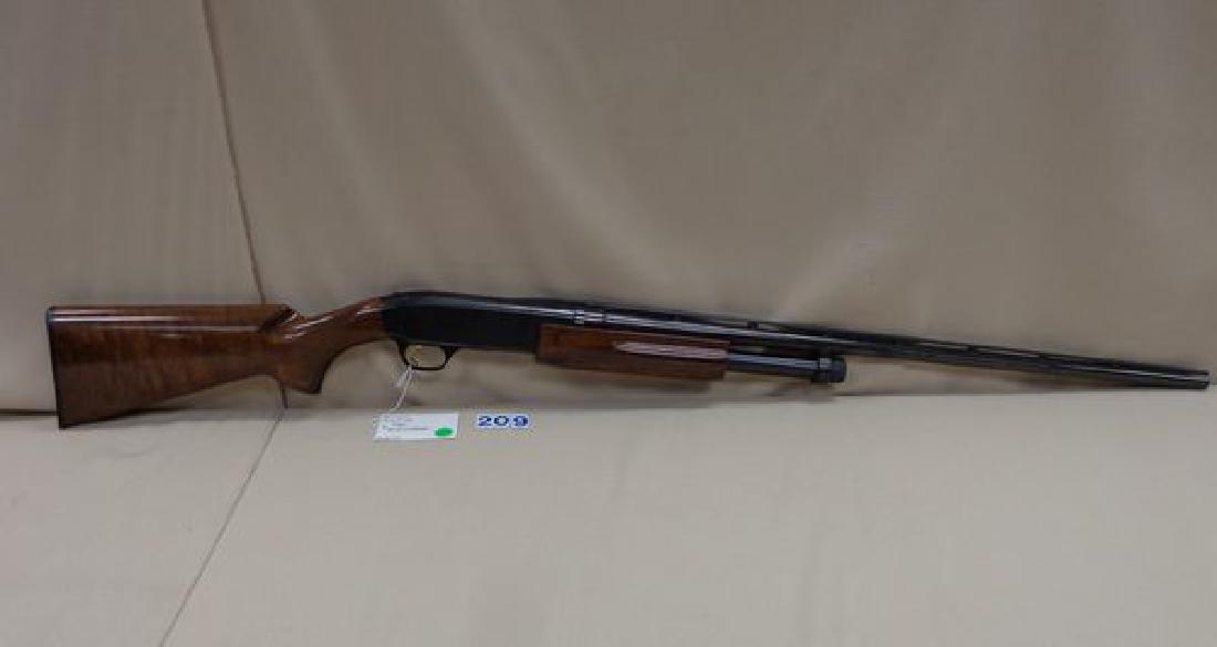 BROWNING MODEL-28, PUMP ACTION 20 GAUGE: SHOTGUN, S/N 41752PR162 - VERY GOOD CONDITION (FFL LINE #252)
