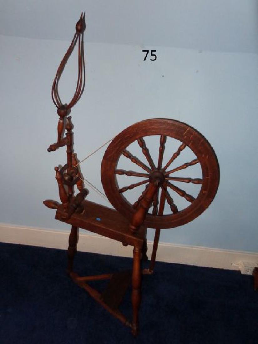 ANTIQUE OAK SPINNING WHEEL, (1 of 1)