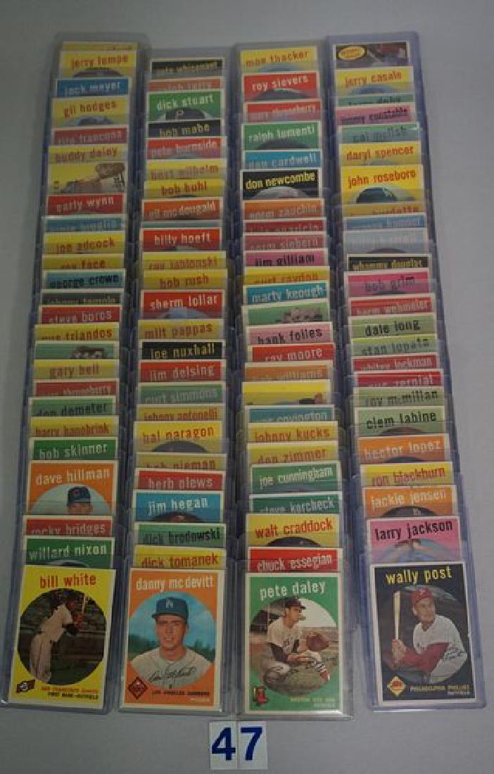 (100 DIFF.) 1959 TOPPS BASEBALL CARDS (1 of 8)