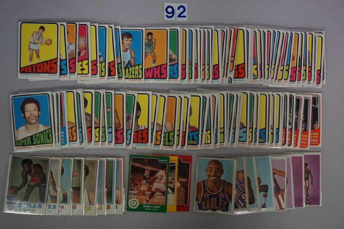 TOPPS BASKETBALL CARD LOT: (1 of 3)