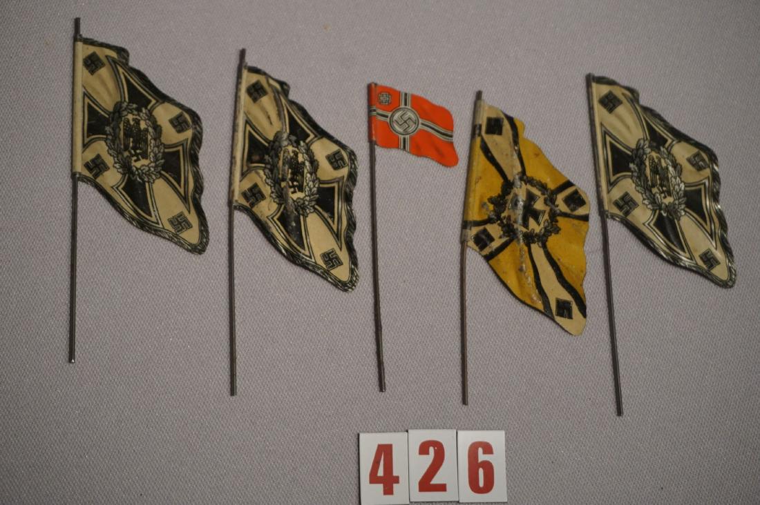 (5) FLAG TINS FOR LINOLEUM TOY SOLDIERS (1 of 2)