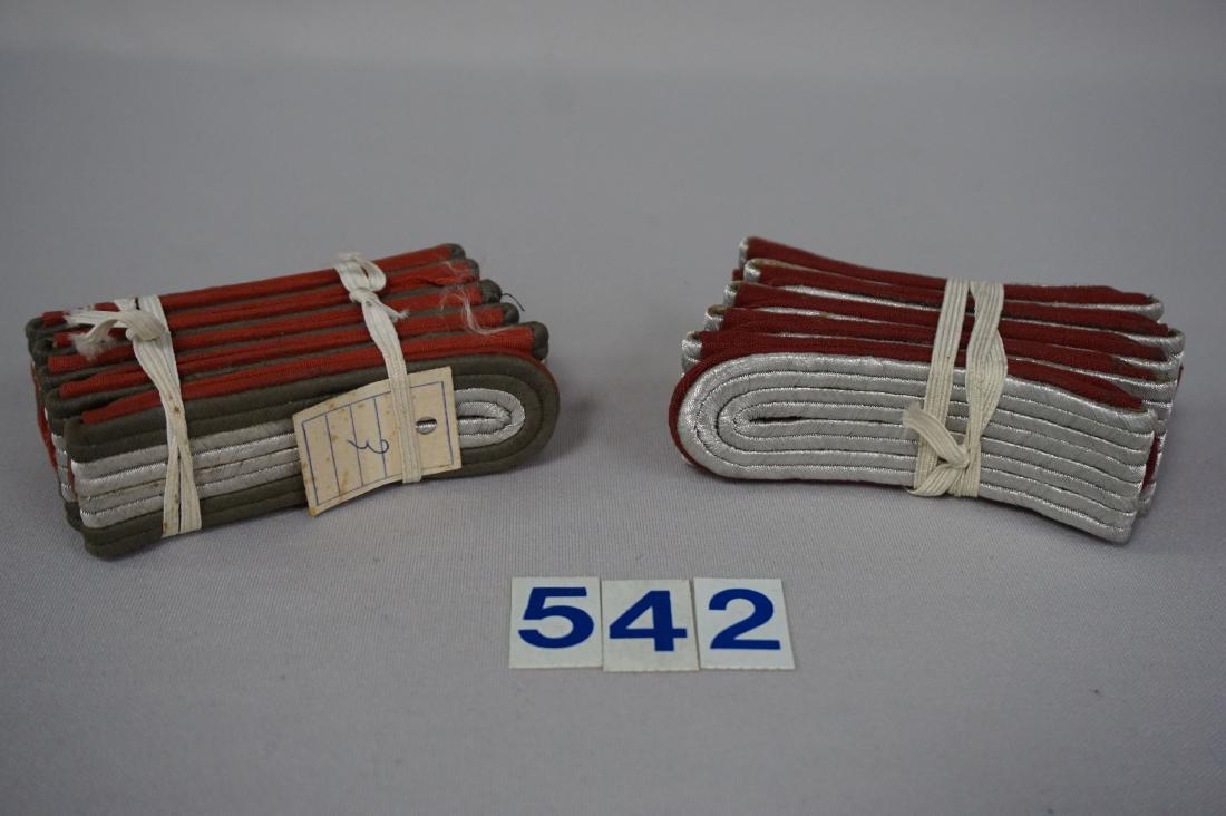 (10 PAIR) OF EAST GERMAN LIEUTENANT'S: BOARDS, (5 PAIR) OF THEM ARE PROBABLY BORDER GUARDS - N.MT