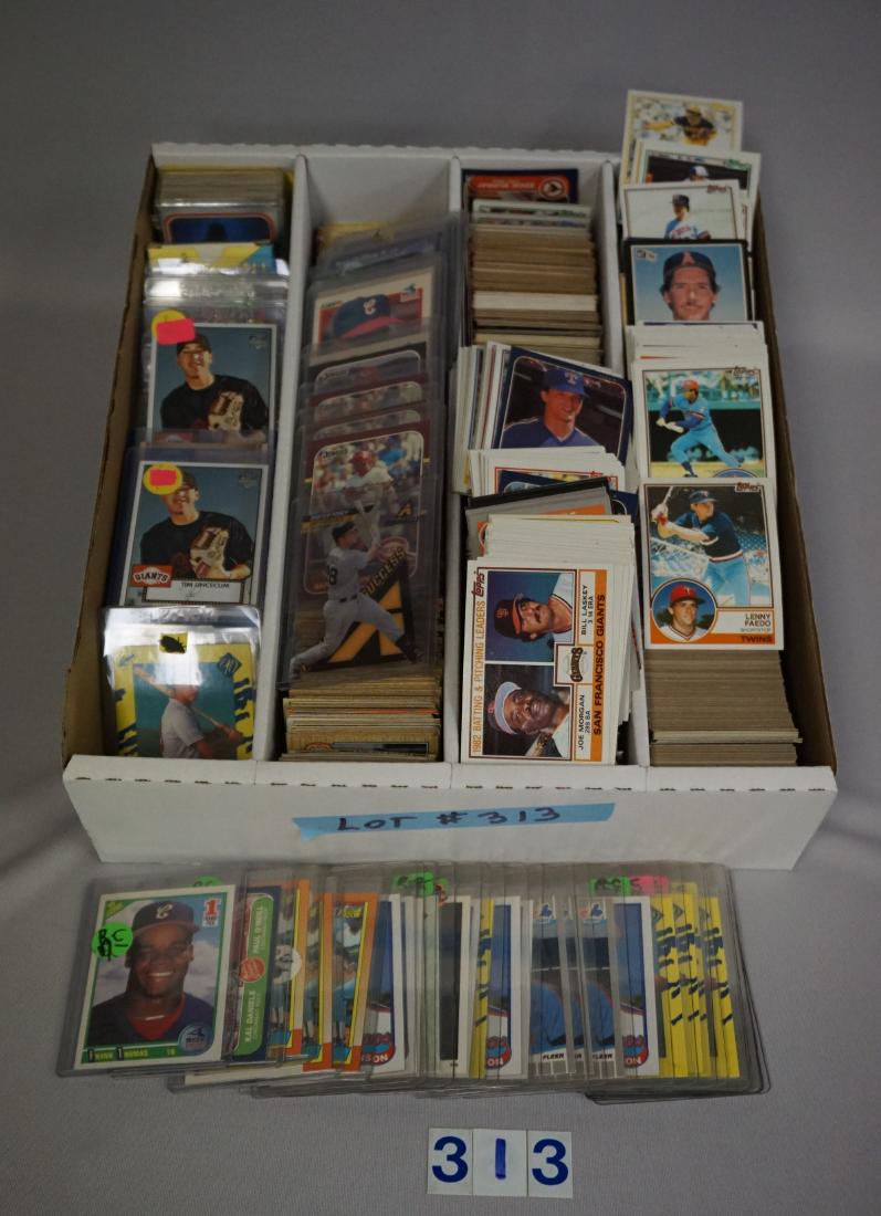 FOUR ROW BOX OF MOSTLY BASEBALL CARDS (1 of 3)