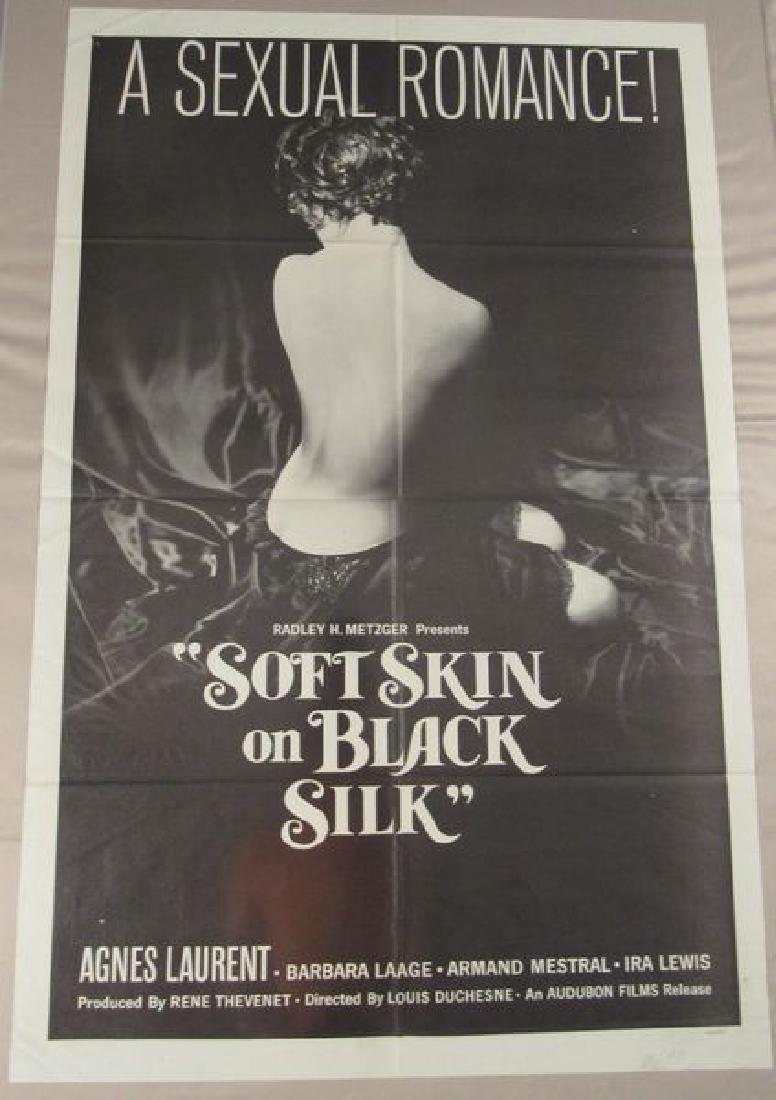 (2) ONE SHEETS - FULLY FOLDED: (1 of 2)