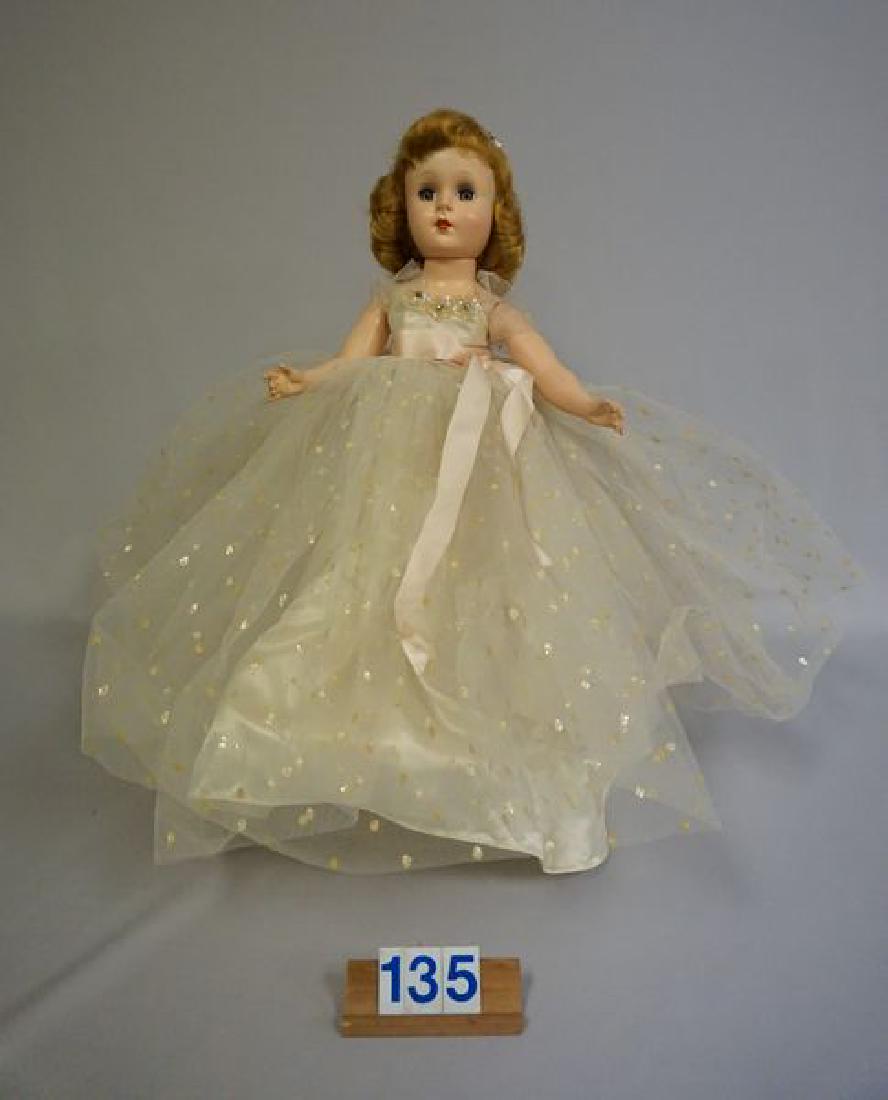 NANCY ANN STYLE SHOW 17 INCH HARD PLASTIC (1 of 4)