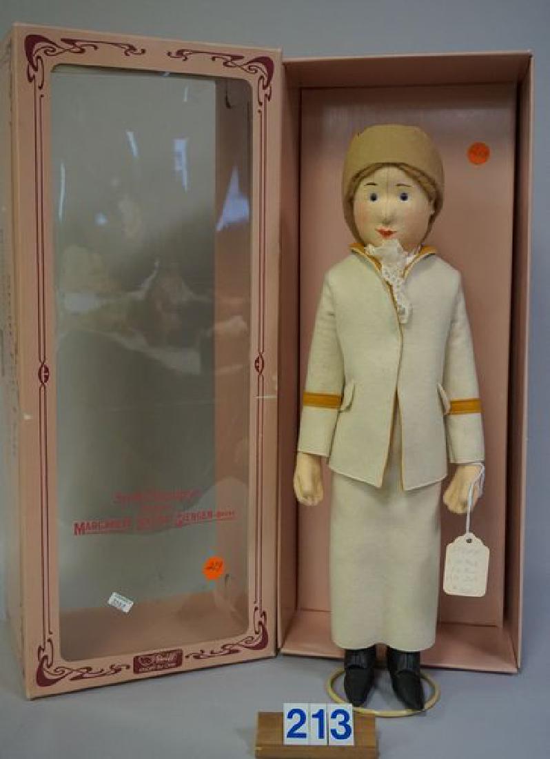 STEIFF REPLICA 'TENNIS LADY BETTY': LIMITED EDITION 1105/3000 WITH ORIG. BOX & CERTIFICATE - EXCELLENT