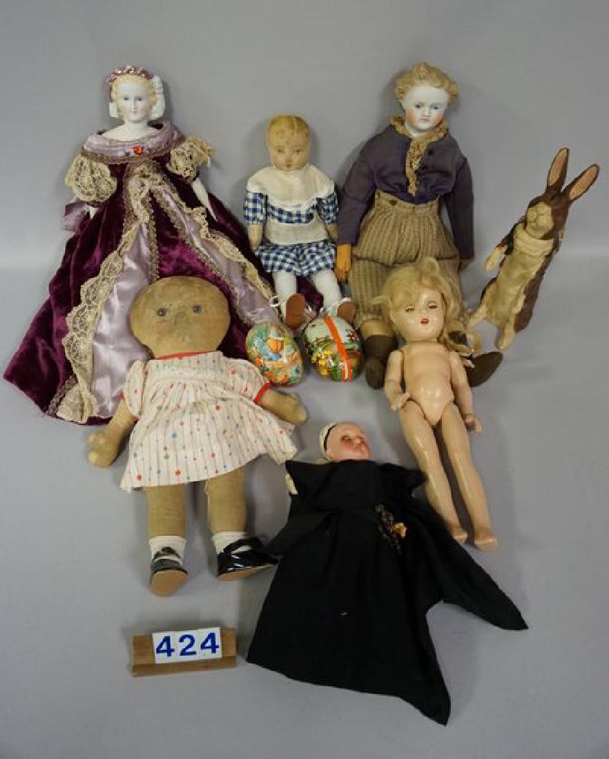 BOX LOT OF (AS-IS) DOLLS, ETC.: (1 of 7)
