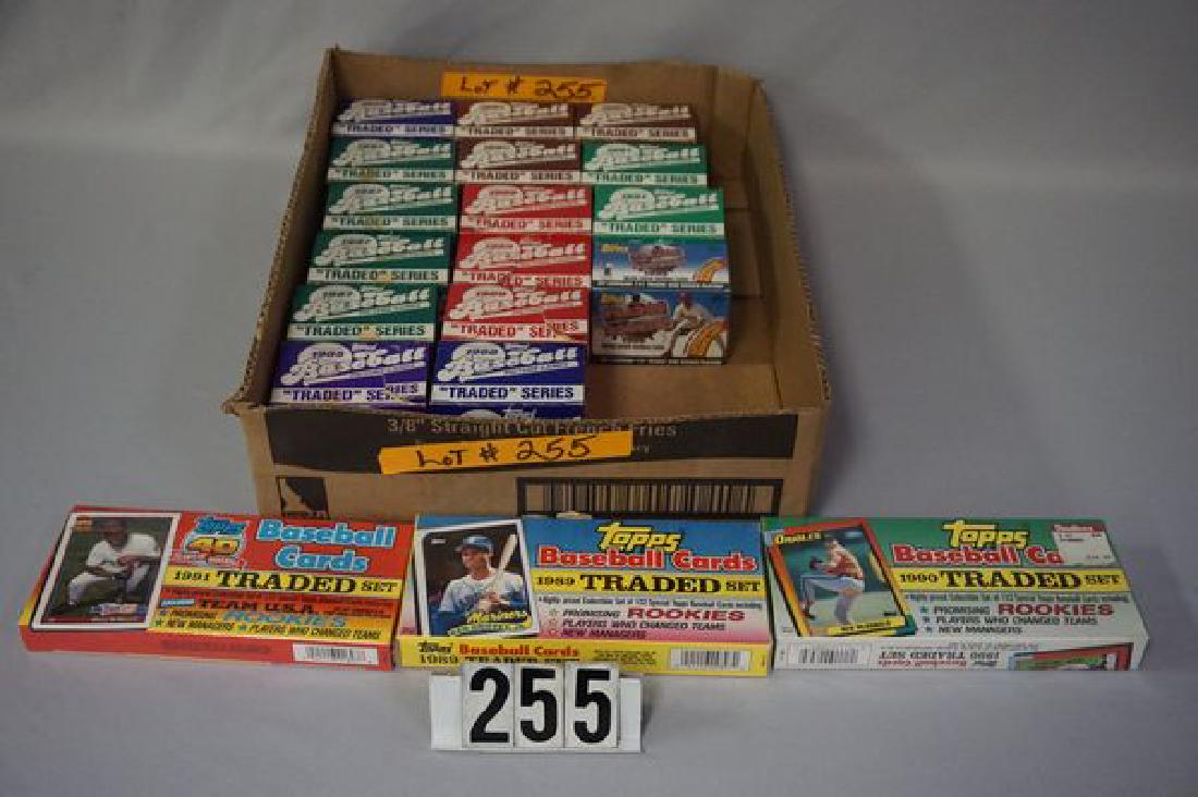 LARGE LOT OF BASEBALL CARD TRADED SETS: (1 of 3)