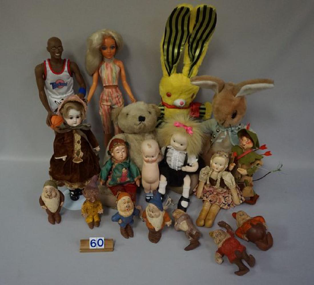 LOT: ANTIQUE 12 INCH BISQUE SOCKET HEAD (1 of 10)