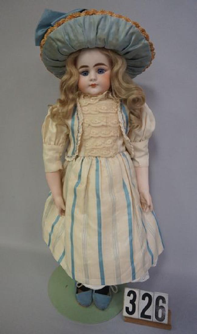 SIMON & HALBIG 740 DEP BISQUE SHOULDER HEAD, (1 of 5)