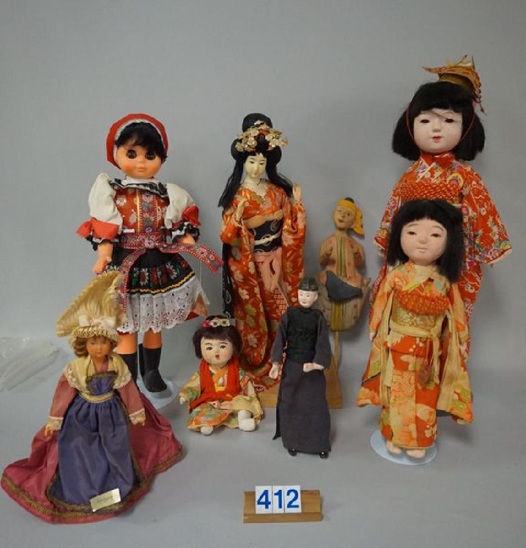 (8 PIECES) INCLUDING (5) ASIAN DOLLS (1 of 3)