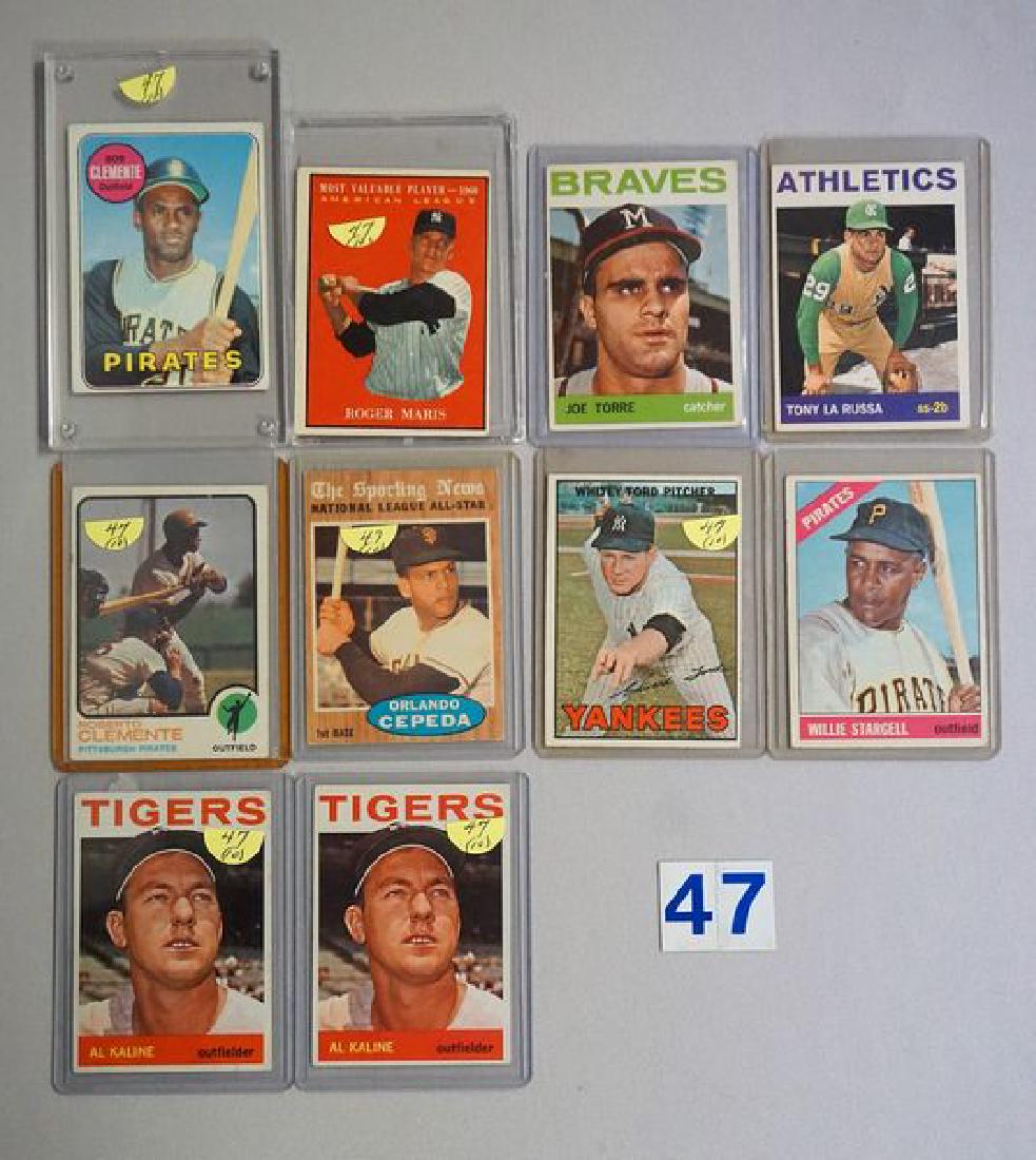 (10) TOPPS BASEBALL CARDS: (1 of 2)