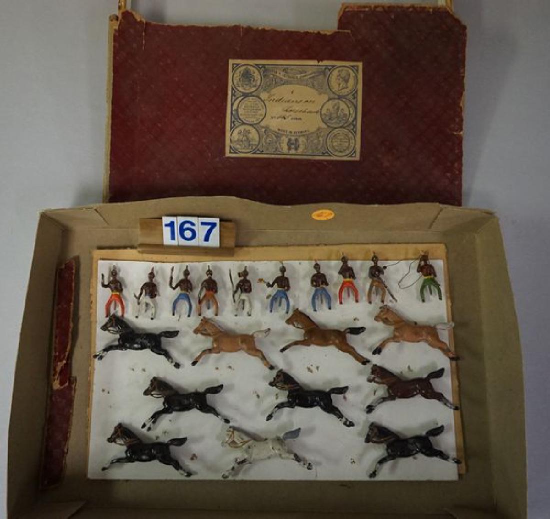 GERMAN PAINTED LEAD 'INDIANS ON (1 of 4)