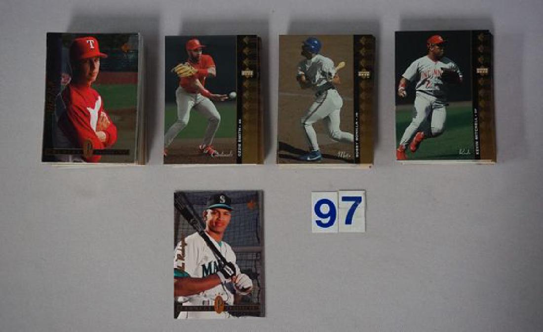 1994 UPPER DECK SPECIAL BASEBALL CARD SET (1 of 2)