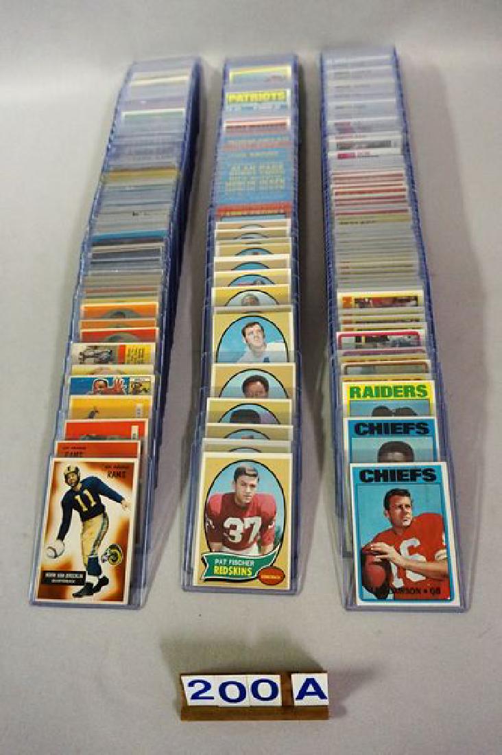 TWO-ROW BOX WITH (400) ASSORTED VINTAGE (1 of 2)