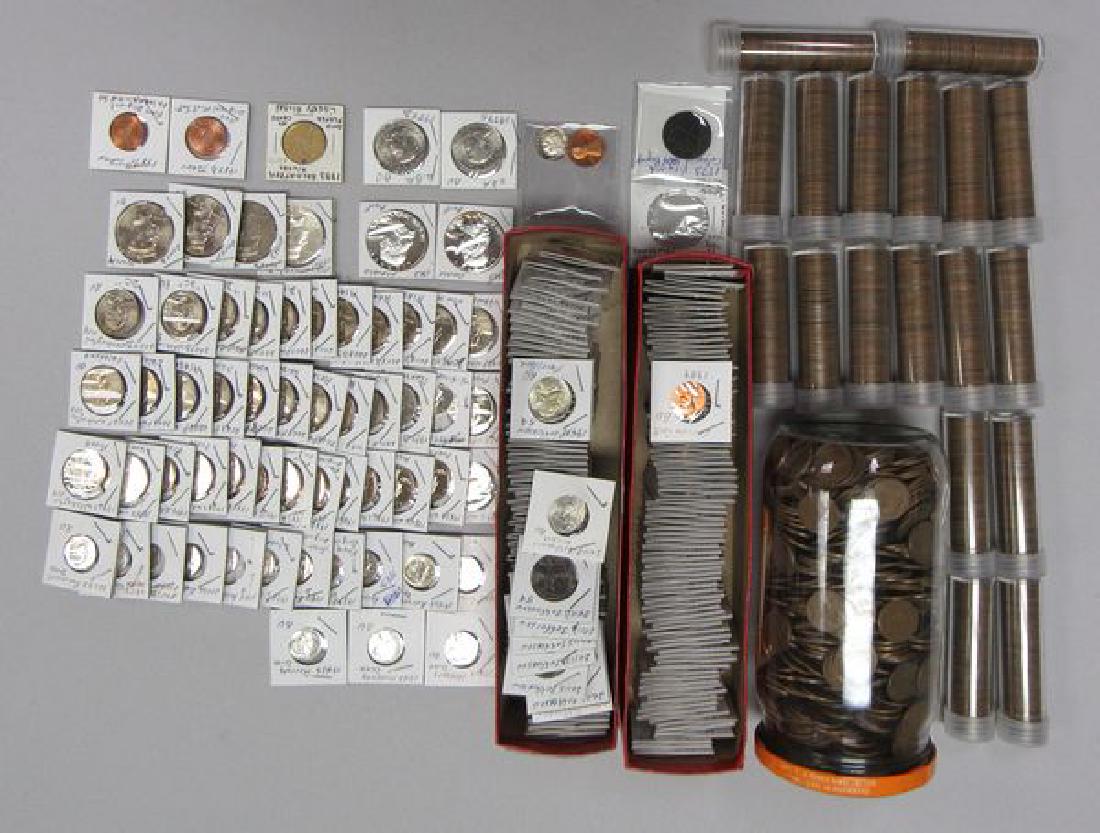 ESTATE LOT OF COINS: (1 of 1)