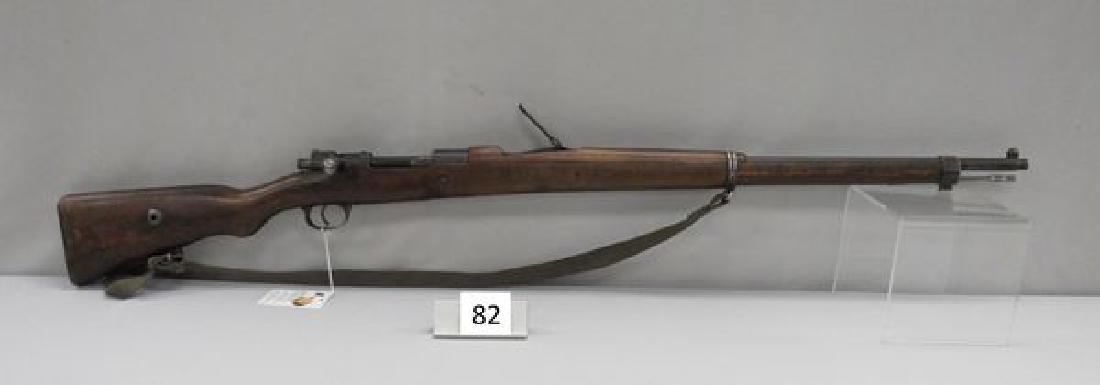 MAUSER MODEL-98 TURKISH .8 MM BOLT ACTION: RIFLE, S/N 137632, SHOWS A LOT OF WEAR & TOP PIECE OF STOCK COVERING ON THE BARREL IS MISSING - FAIR FFL LINE #796