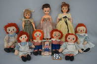 LOT: (4) RAGGEDY ANN & (3) RAGGEDY ANDY CLOTH DOLLS,