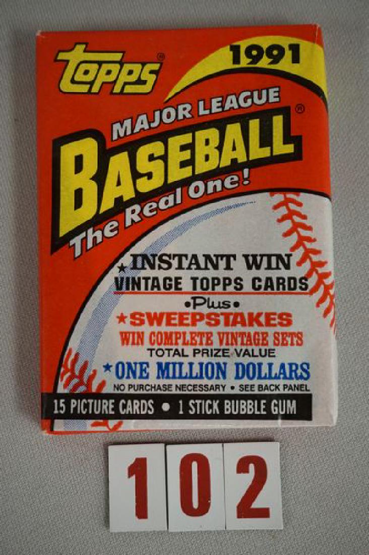1991 TOPPS (DESERT SHIELD - UNOPENED WAX PACK) (1 of 2)