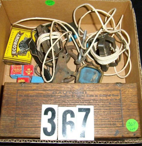 Brunswick Balke Collender Ball Box, Chalk Holders: Brunswick Balke Collender Ball Box, 2 Retractable Chalk Holders, Swivel Chalk Holder, Pool Billiard Chalk and Cue Tips