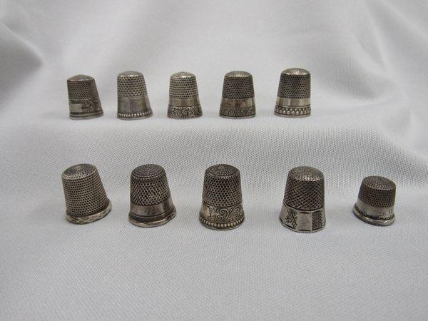 (10) STERLING SILVER THIMBLES:: VARIOUS SIZES. ONE DENTED OTHERWISE - VG