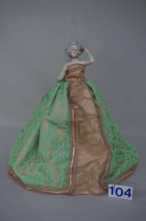 GERMAN 5 1/2 IN. CHINA HALF DOLL (GOEBEL):: WITH RIGHT ARM AWAY FROM BODY, LACY DRESS/GOWN OVER WIRE BASE, NO DAMAGE OR REPAIRS - GOOD/VG, TOTAL HEIGHT 12 1/2 IN.