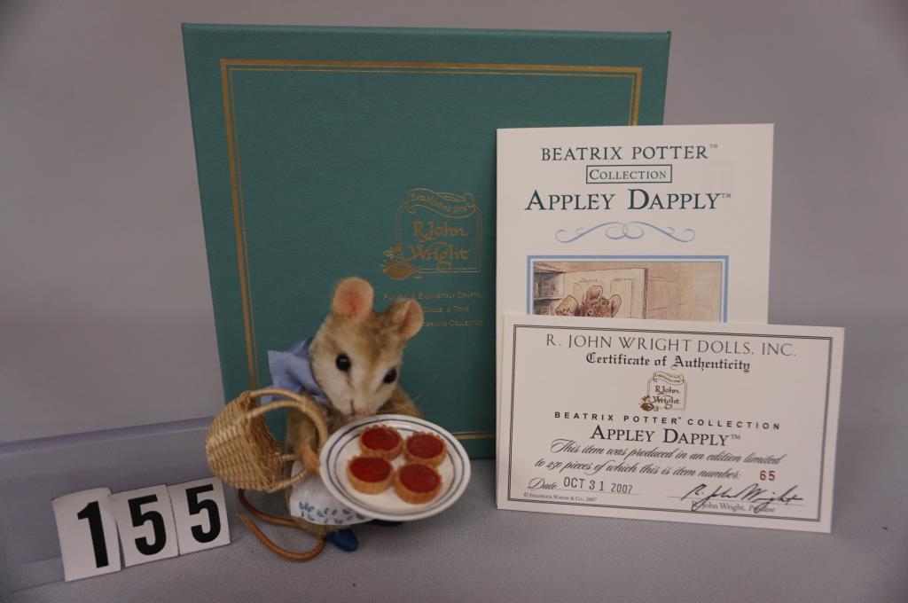 R. JOHN WRIGHT BEATRIX POTTER COLLECTION:: "APPLEY DAPPLY" 3 1/2 IN. H MOUSE HOLDING BASKET & PLATE WITH FOUR PIES, LIMITED EDITION #65/250 WITH ORIGINAL BOX & C.O.A. DATED OCTOBER 31, 2007 - N.MT.
