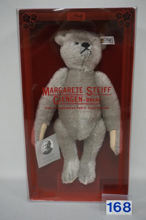 STEIFF 13 IN. GRAY TEDDY BEAR:: MODEL 1902 DESIGNED BY RICHARD STEIFF - N. MT/MINT WITH ORIGINAL BOX