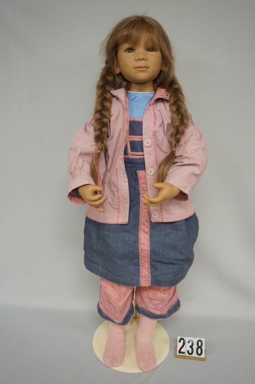 ANNETTE HIMSTEDT 36 IN. SINA (2004):: WITH ORIGINAL BOX, DOLL HAS BEEN DISPLAYED & NEEDS SOME ATTENTION TO HAIR & OVERALL CLEANING, ETC., - FAIR TO GOOD BUT SHOULD CLEAN UP NICELY