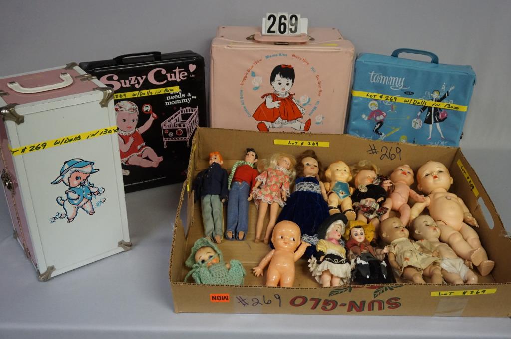 GRABBOX OF VINYL & H. PLASTIC DOLLS: GOOD TO VG/EX, PINK & WHITE DOLL TRUNK WITH LAMB DECOR., (3) VINYL DOLL'S CARRY CASES: IDEAL TAMMY (BLUE), CHATTY BABY 1962 & DELUX READING SUZY CUTE (1965) - FAIR TO VG
