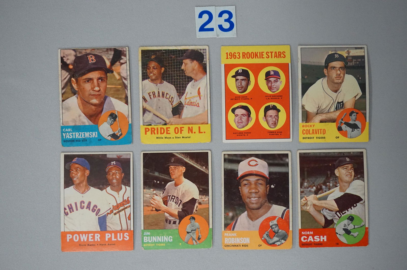 (8) 1963 TOPPS BB STARS:: #115 & 138 - EACH WITH SURFACE WEAR & FADED & STAINED BACKS, 169, 240, 242, 365 (CREASED), 400 & 445 - EACH WITH SURFACE WEAR - POOR TO GOOD, A COUPLE BETTER